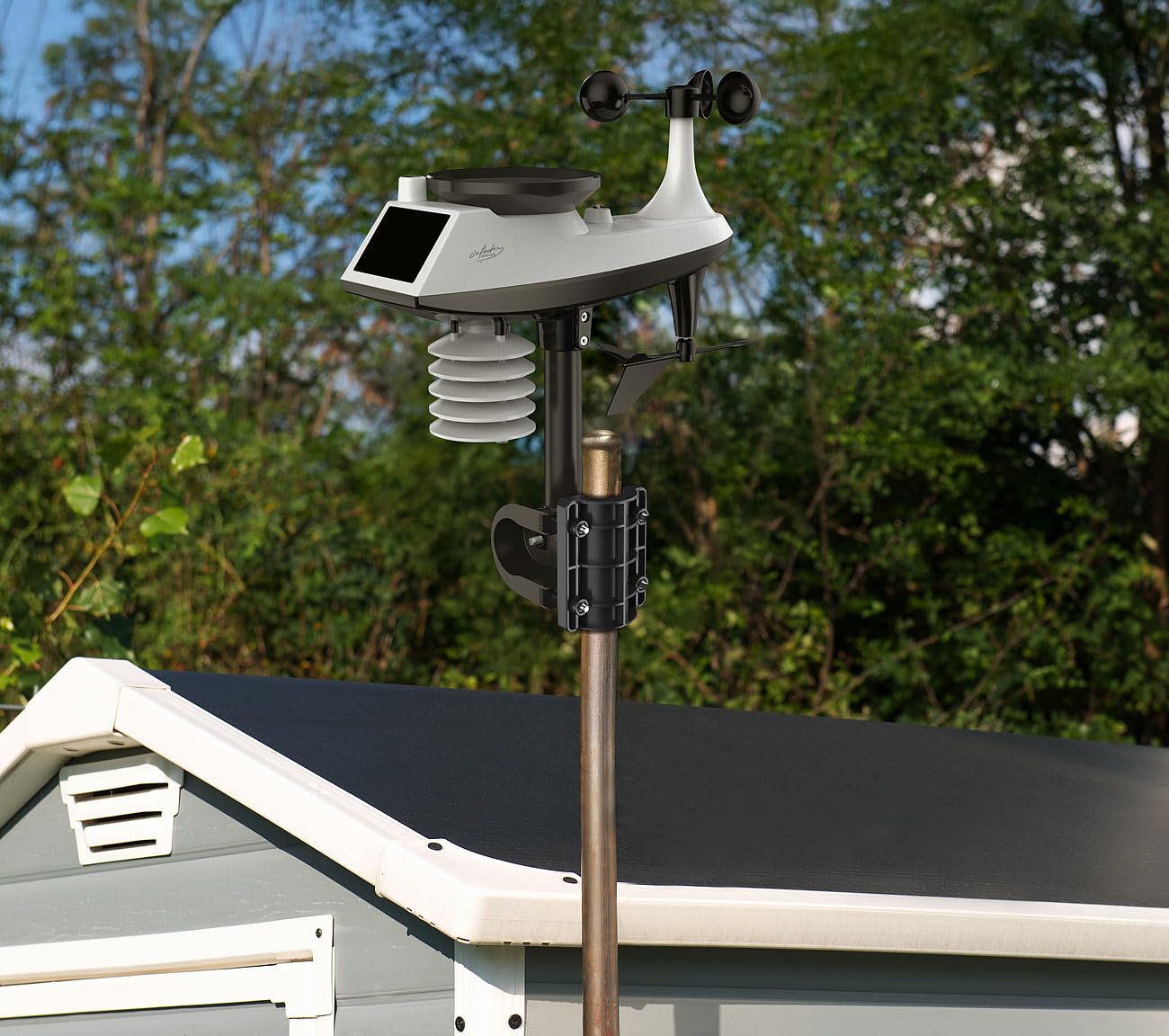 infactory Wetterstation Smart: WLAN-Funk-Wetterstation mit XL-Farbdisplay, App, Weather Underground (mit Regenmesser, Profi, fws)