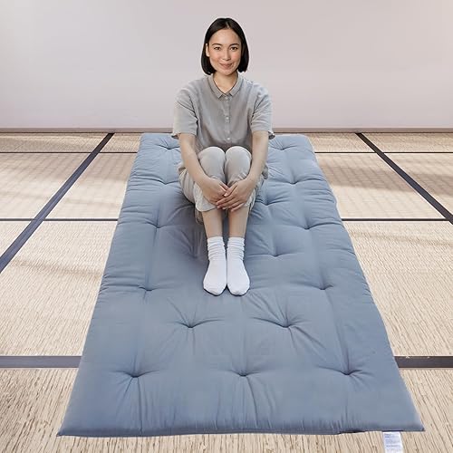 FindPanda Japanese Futon Floor Mattress, Folding Tatami Mat Sleeping Pad,Roll Up Kids Floor Lounger