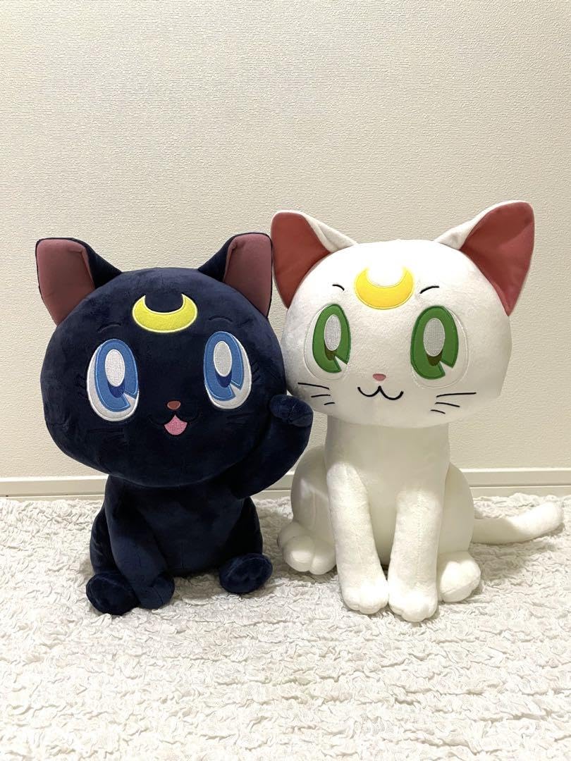 Amazon.co.jp: セーラームーン めちやでかぬいぐるみ ルナ アルテミス