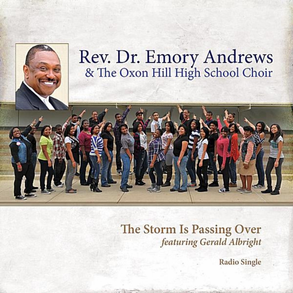 Rev Dr. Emory Andrews and the Oxon Hill High School Choir