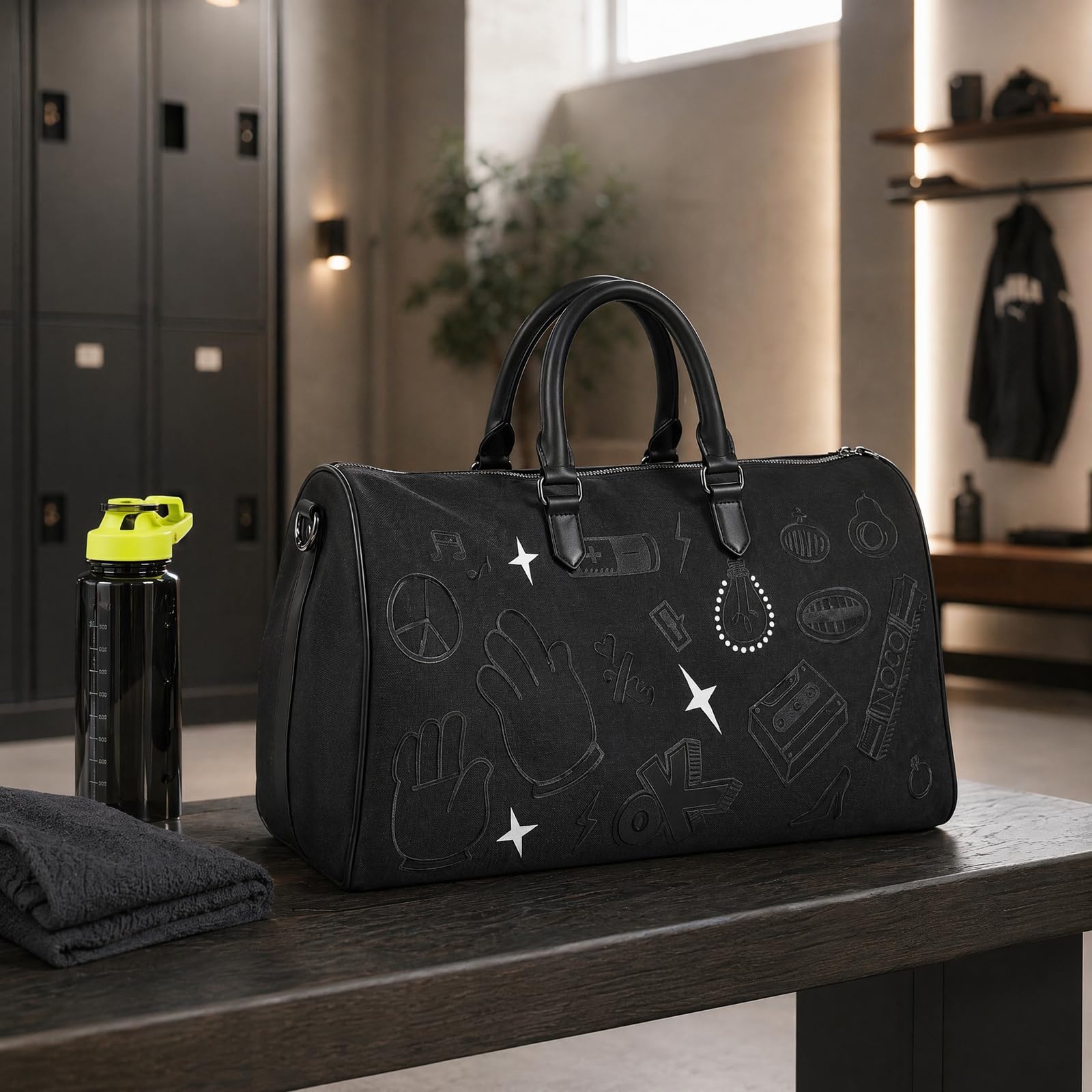 Naapesi Borsa Sportiva 40L Borsa da Viaggio Weekender con Scomparto Impermeabile, Borse Palestra Donna Uomo Teen – Borse Training Graffiti per Fitness Nuoto Viaggio, Nero (53x28x26cm)