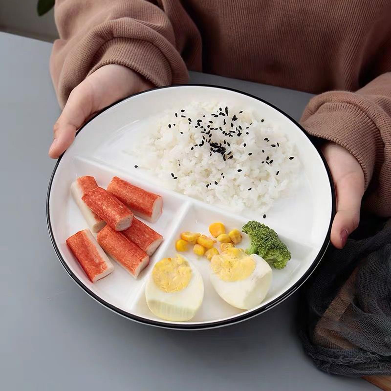 Piatti rotondi divisi da 22,9 cm per bambini e adulti, piatti in porcellana per dieta, piatti in ceramica, lavabili in lavastoviglie e adatti al microonde, piatti per controllo delle porzioni