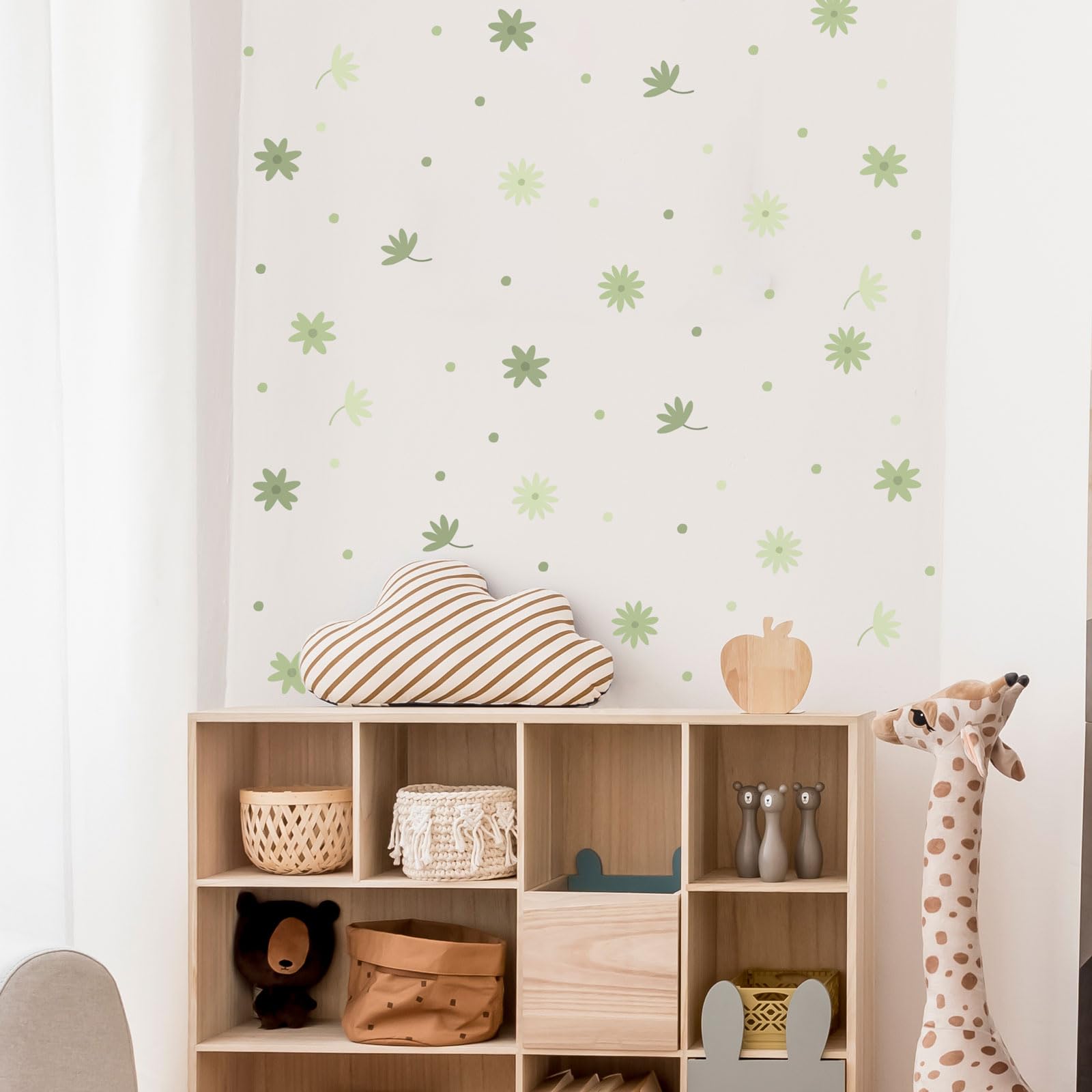 Stickerscape Mixed Flower Wall Stickers (Orange Mixed Flowers) | Nursery Wall Stickers, Flower Wall Stickers, Childs Bedroom Decor, Retro Flower Wall Stickers | Easy to Apply, Cleanly Removable