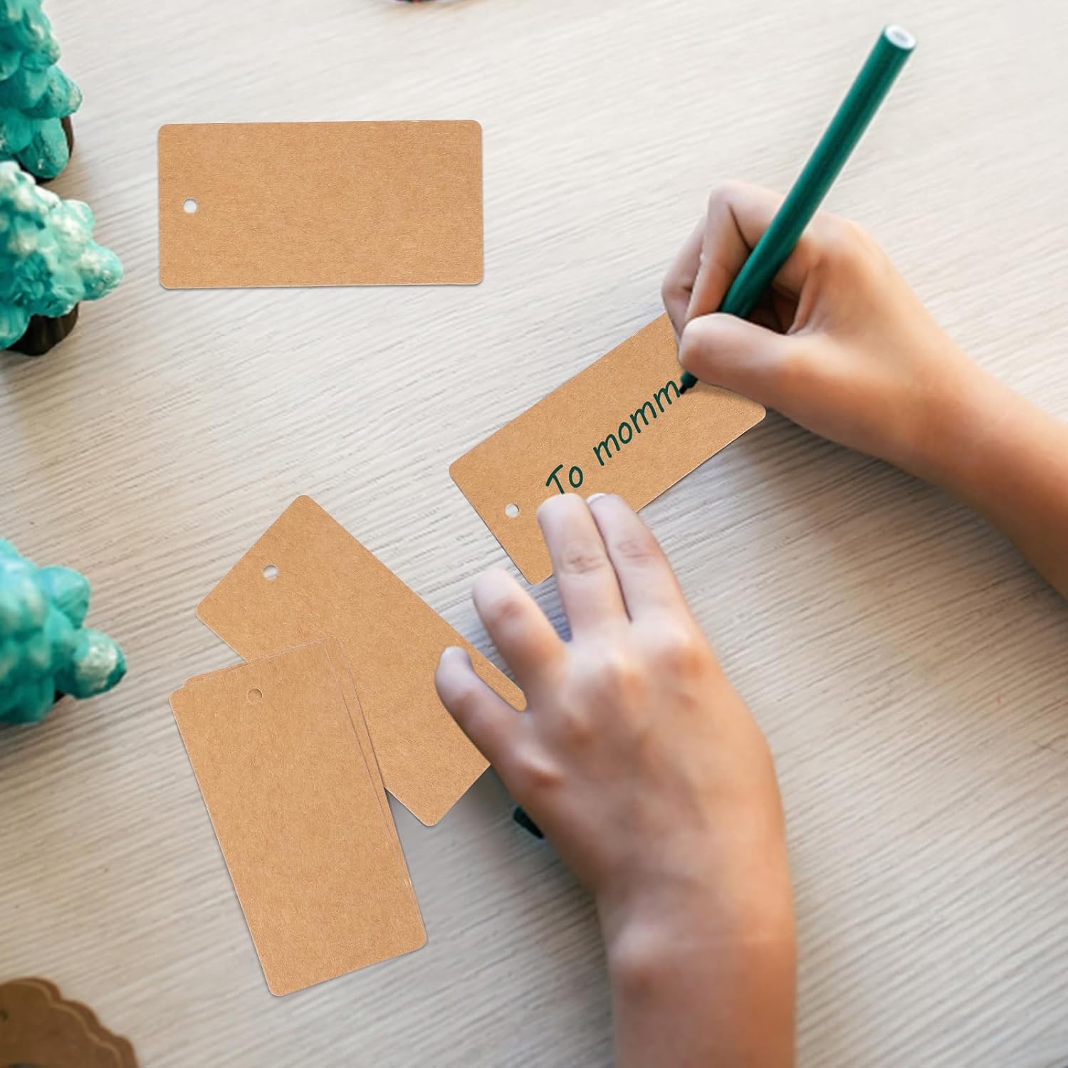 G2PLUS 100PCS Kraft Paper Gift Tags with String,3.5" x 1.7"Brown Blank Tags with Jute Twine Rectangle Labeling Tags for Arts and Crafts,Wedding,Christmas,Thanksgiving and Holiday