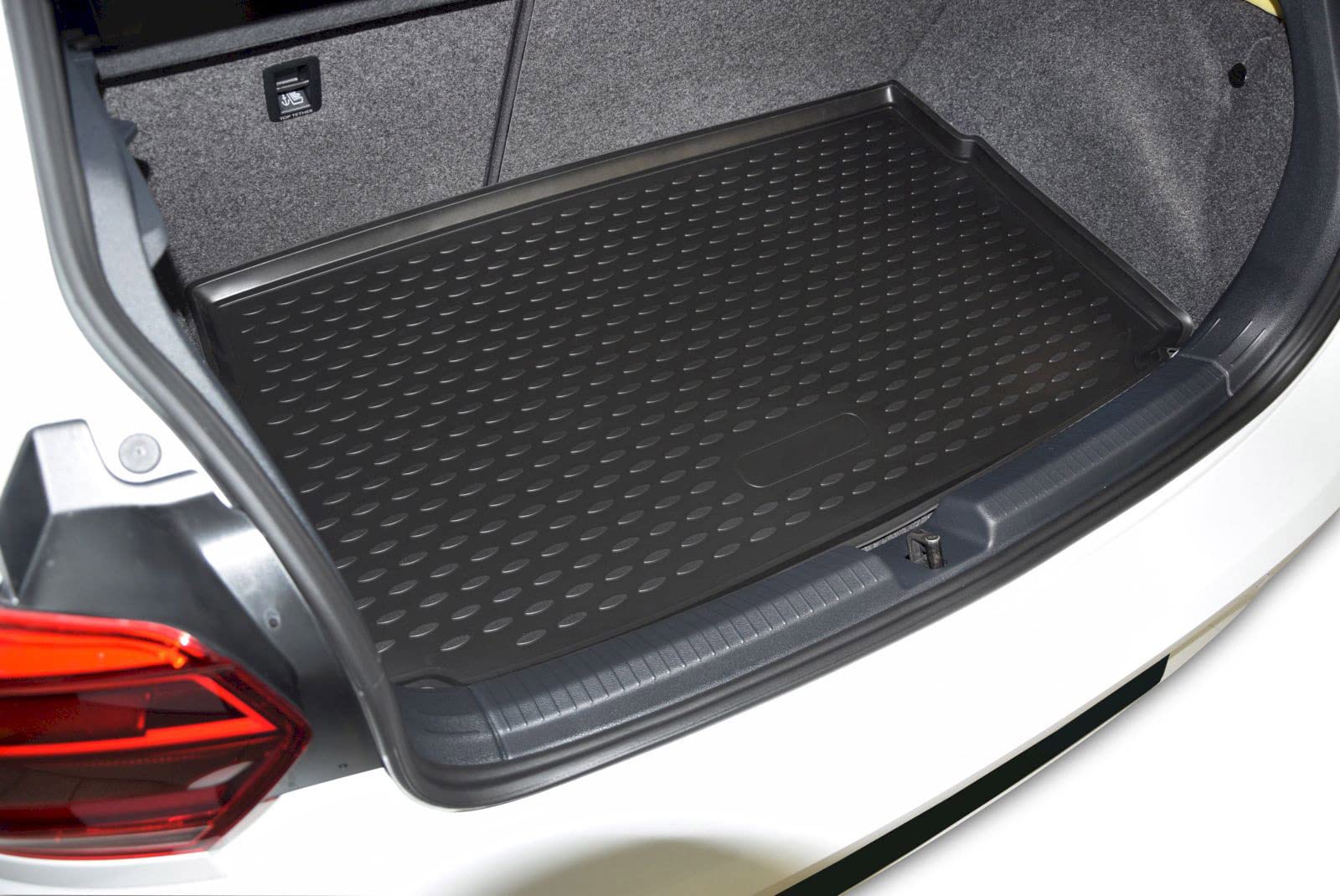 J&J AUTOMOTIVE Vasca Bagagliaio in TPE Gomma per Volkswagen Polo 6 Dal 2017, Proteggi Baule con Bordo Alto 3-5 cm, Antiscivolo, Colore Nero, Premium