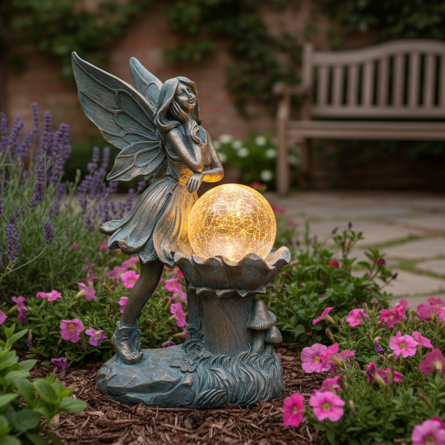 Ferrisland Statuette da giardino a forma di fatina dell'angelo, con luci solari, decorazioni solari per cortile, giardino, patio, prato, regali per compleanno, inaugurazione della casa, festa della
