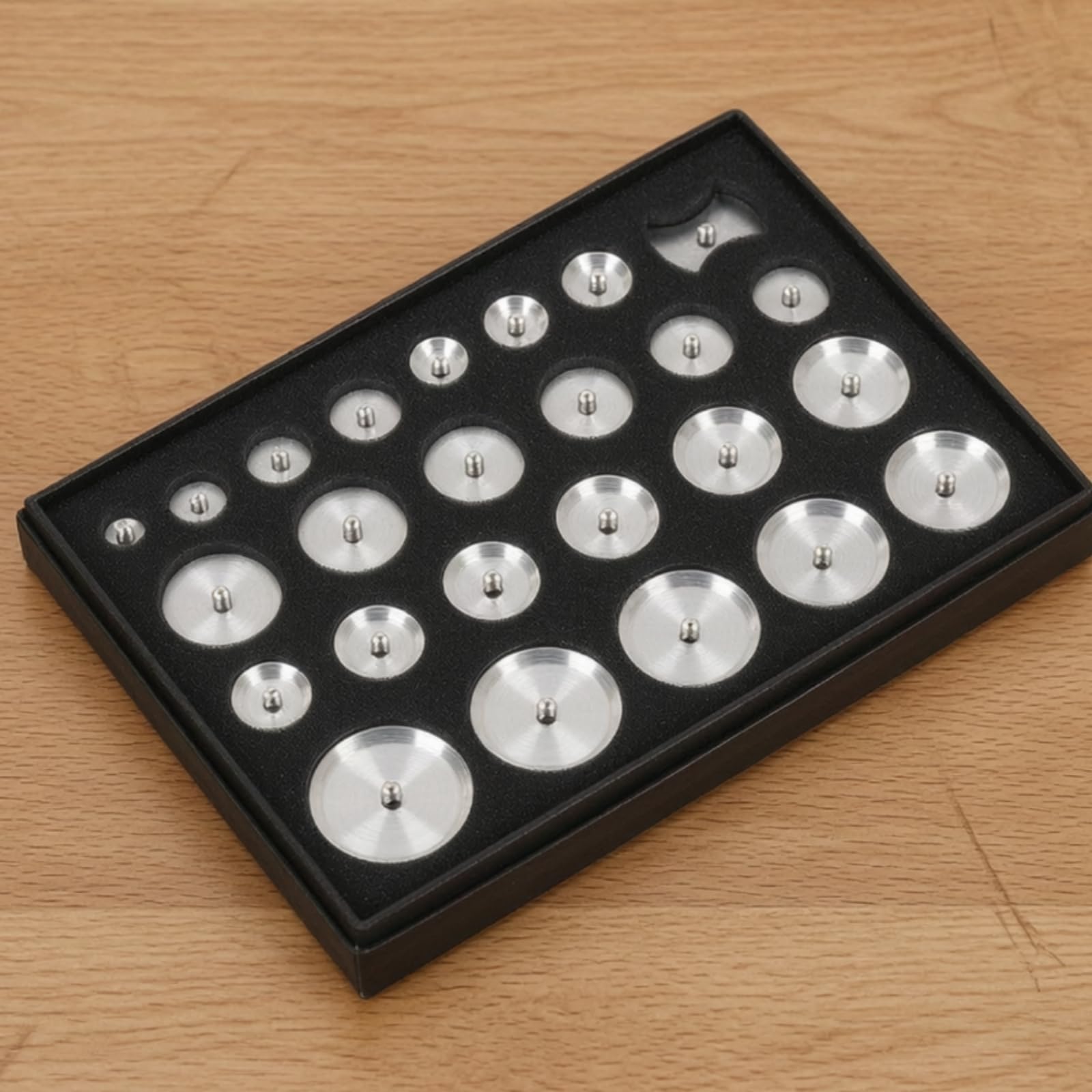 25 Piezas Matrices para Cerrar Relojes