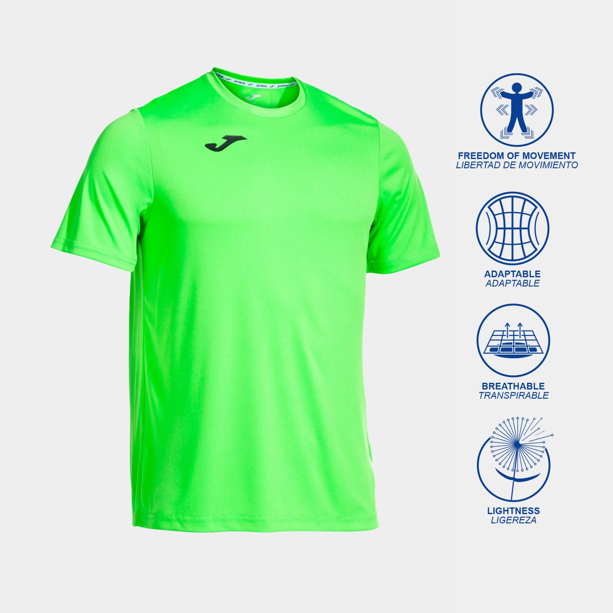 Vue rapprochée du tissu léger et respirant du t-shirt de sport Joma, idéal pour l'évacuation de la transpiration.