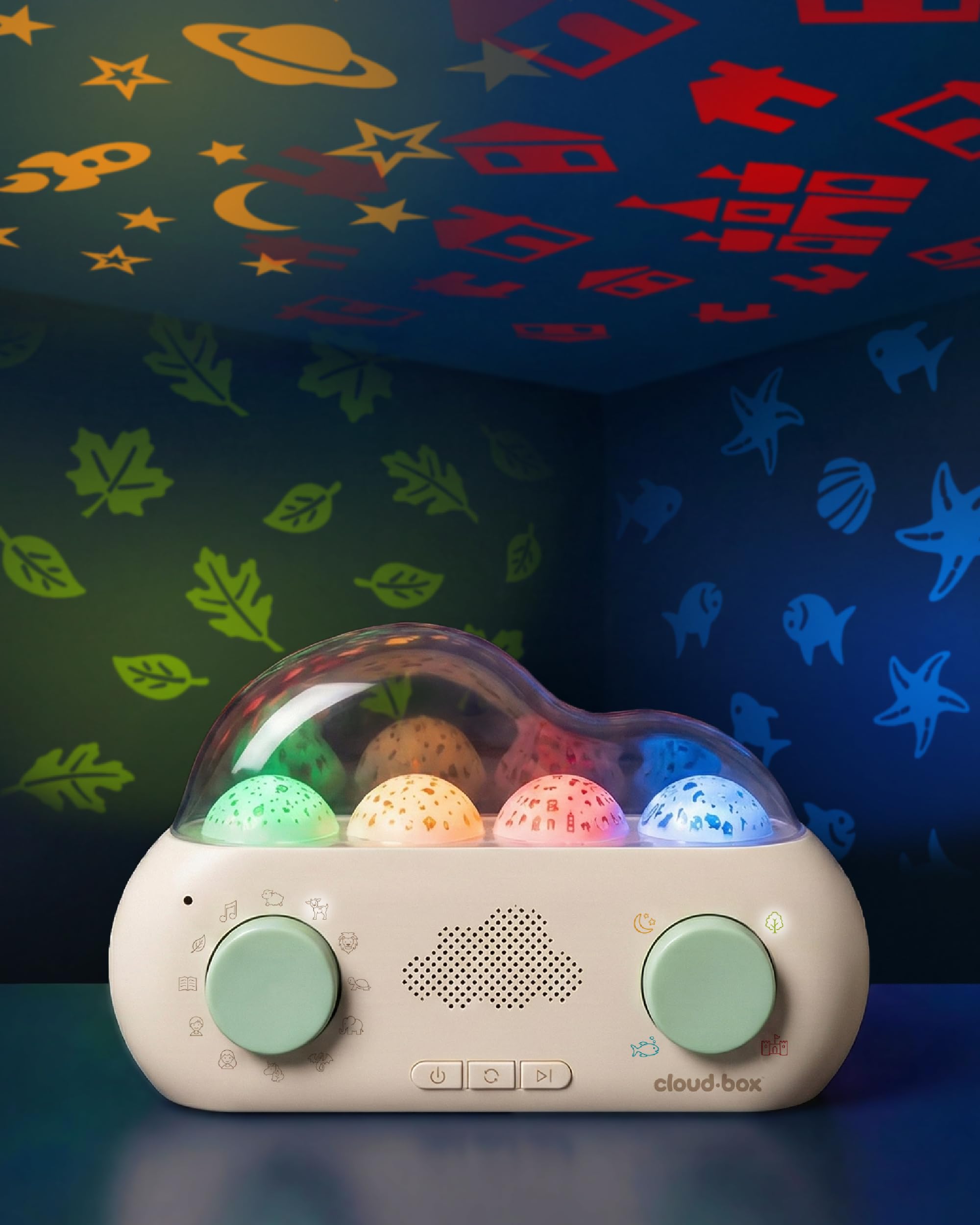 Cloud B CloudBox - Mi Primera Caja de sueños | Proyector Luz Nocturna y Cuentacuentos | 36 Cuentos Originales, 8 Melodías y 8 Ruidos Blancos | Recargable con Configuración Ajustable | Español/Inglés