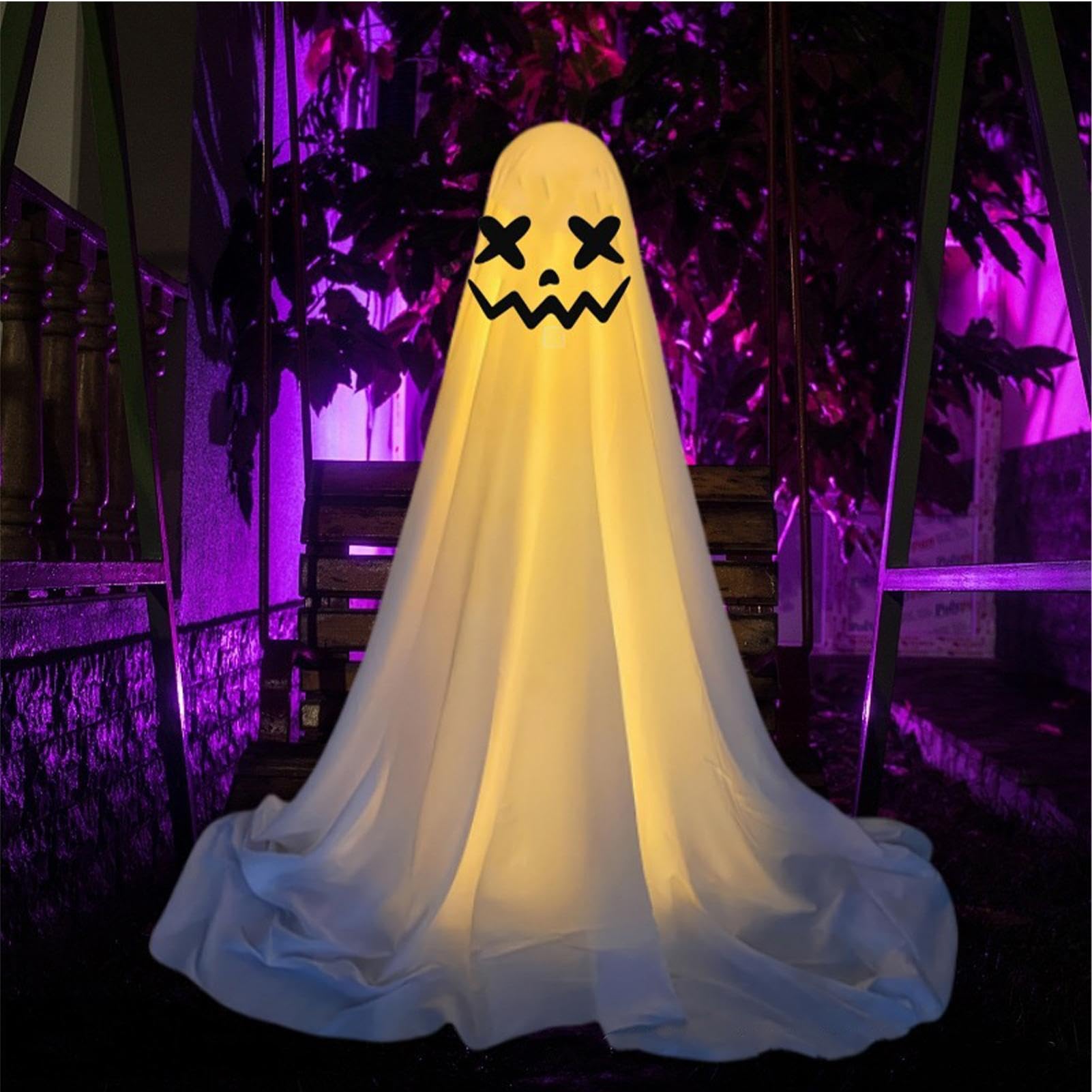 Halloween fantasma luminoso design realistico luminescente
