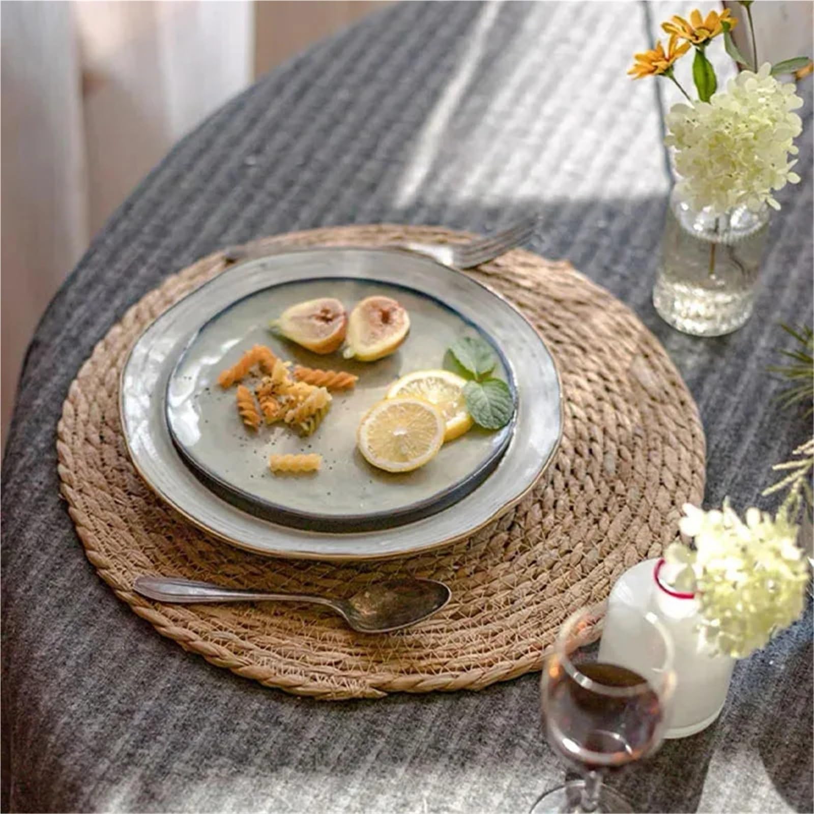 Tovagliette in vimini Tovagliette in vimini intrecciate a mano, tovagliette rotonde termoisolanti, in tessuto naturale for sala da pranzo, matrimonio e casa(8pcs)