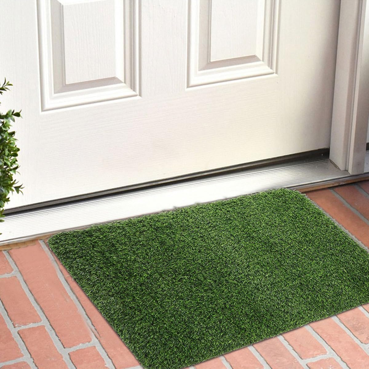 VOSAREA Artificial Grass Turf Door Mat Outdoor Floor Mat 60x90cm Entryway Rug for Front Door Patio Use