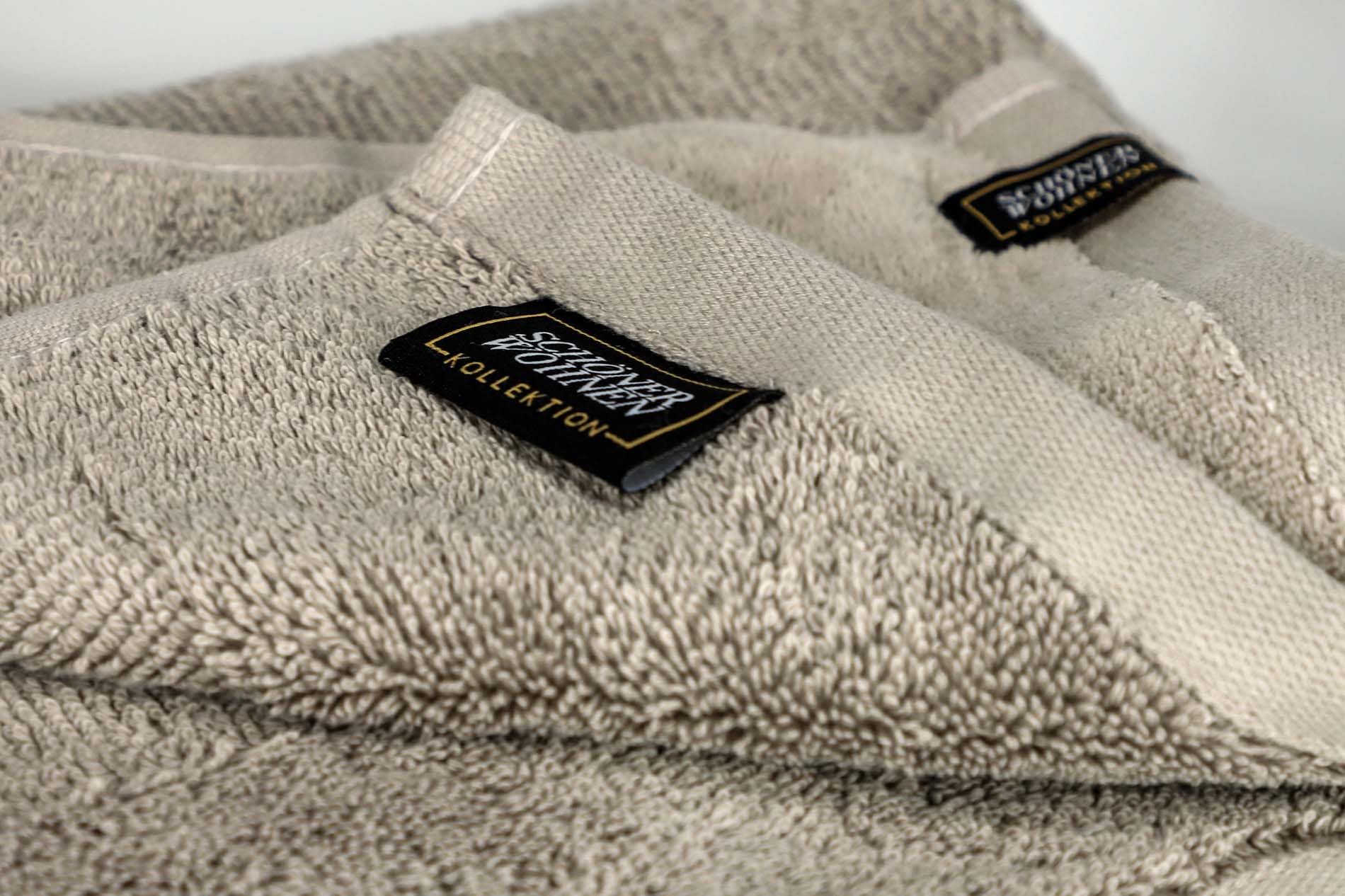 Schöner Wohnen - Asciugamani per ospiti 30x50 cm, color sabbia scuro - Set di asciugamani in spugna da 3 pezzi - Asciugamani in cotone, certificati Öko-Tex - piccoli - per bagno, WC, bambini e