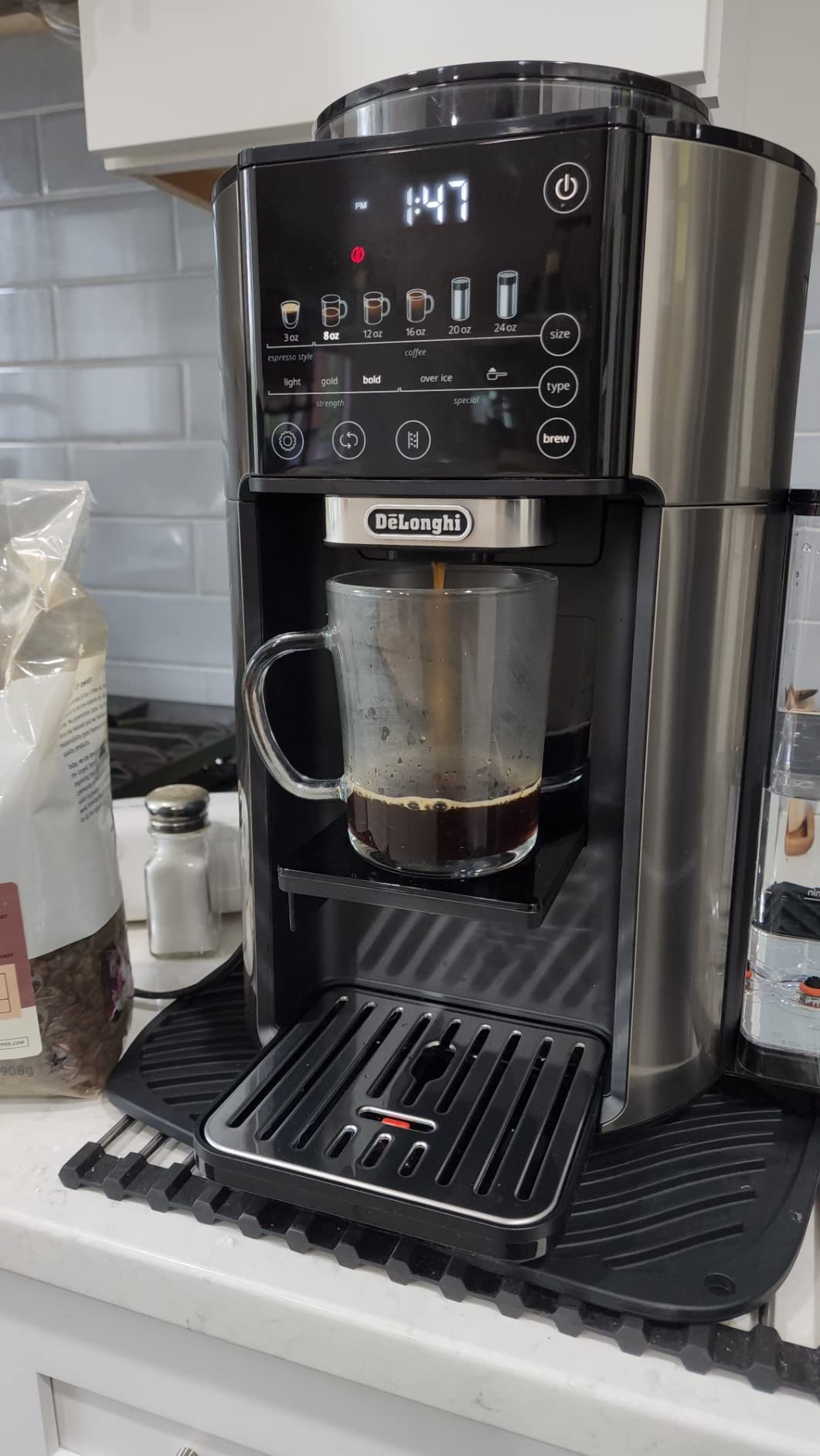 40/mo Finance De'Longhi TrueBrew Drip Coffee Maker, Built in Grinder