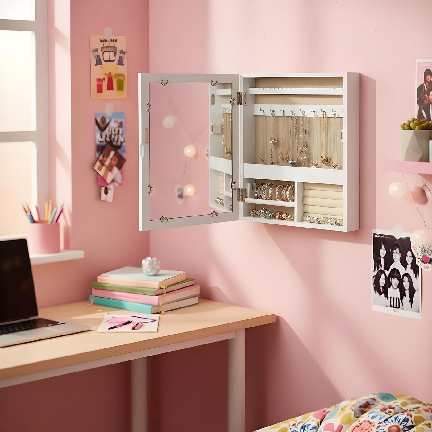 Schmuckschrank Weiß H45cm Bilderrahmen 5 Fotos MDF Holz Schmuckkasten Spiegel Wanddeko Spiegelschrank Schmuckaufbewahrung Organizer Ketten Ringe Ohrringe