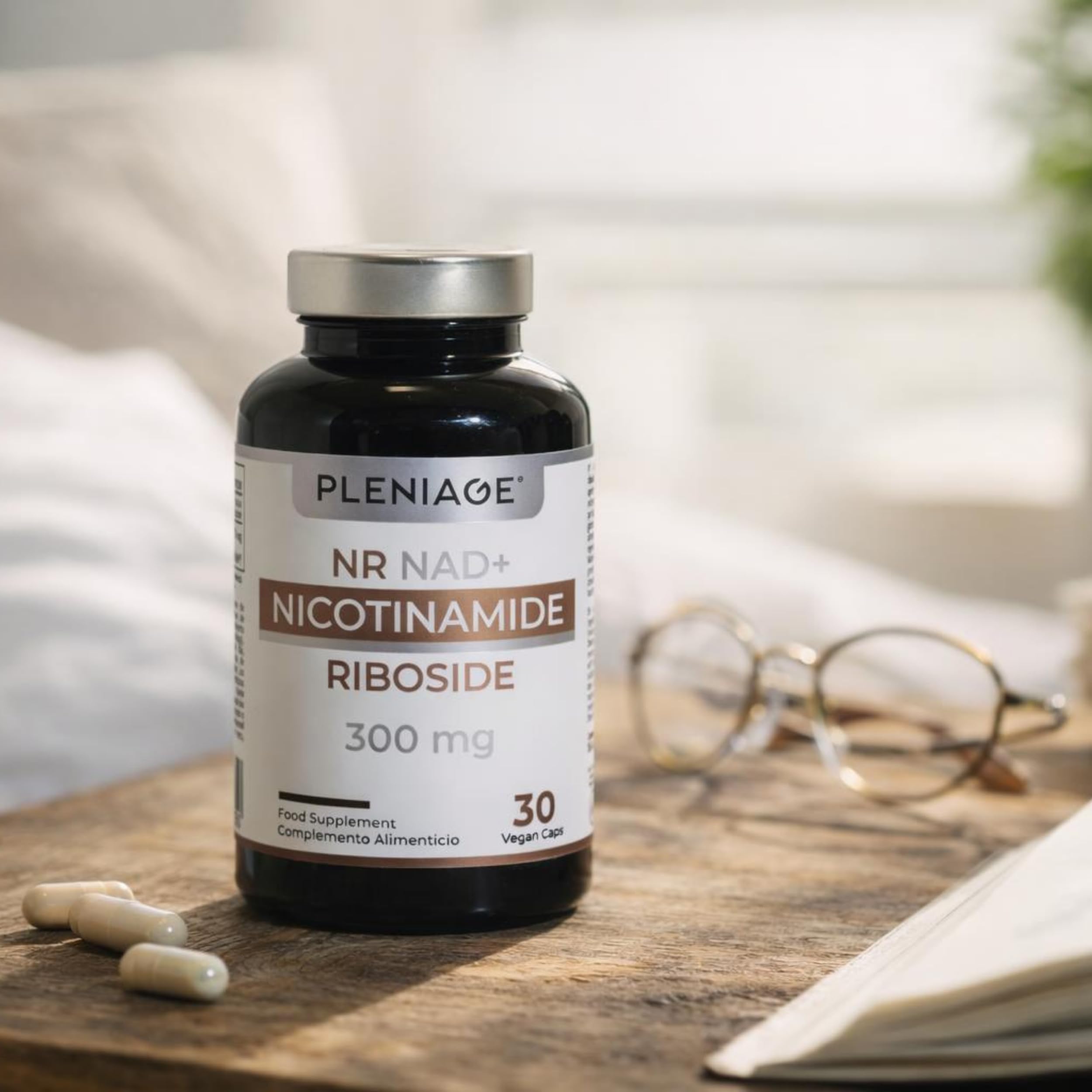 NR NAD+ | Nicotinamide Riboside 300mg | 30 Cápsulas | Puro +99% sin aditivos. Vegano, sin gluten ni lactosa. Alternativa a NMN. Certificado Clean Label. Fabricado en España.