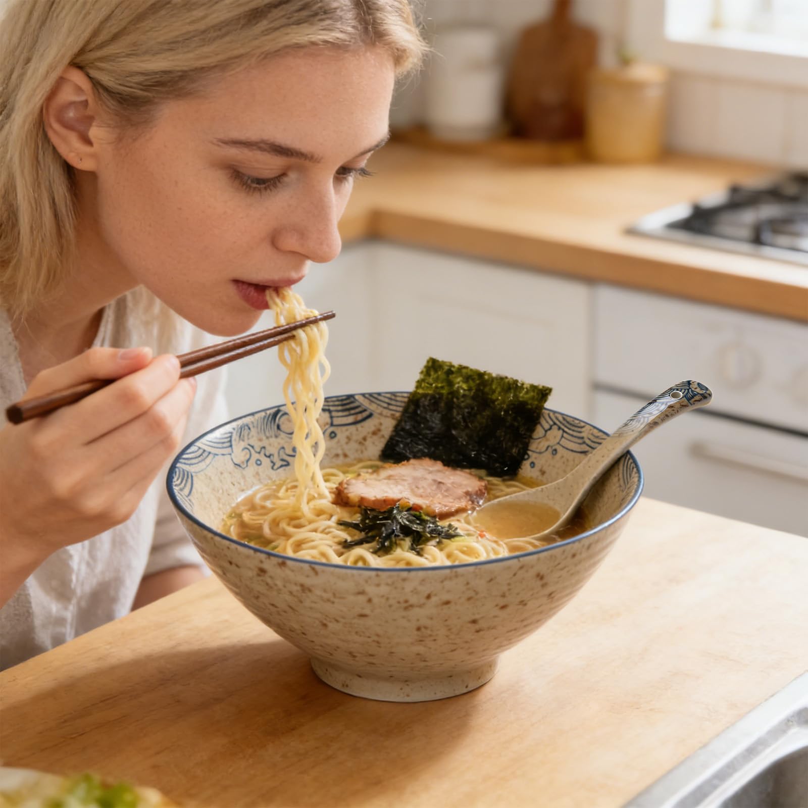 Ramen zestaw 2-częściowy, 2 x 1200 ml ceramiczna miska ramen z pałeczkami i łyżeczkami, duża miska na zupę i salaterkę, zestaw ramen do ramenu, pho, udon, nadaje się do kuchenki mikrofalowej i mycia w