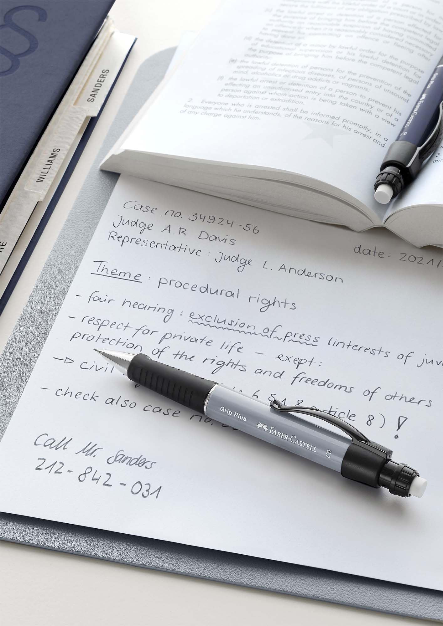 Image secondaire de Porte-mines Faber-Castell Grip Plus avec 12 mines HB et gommes - Corps bleu ergonomique