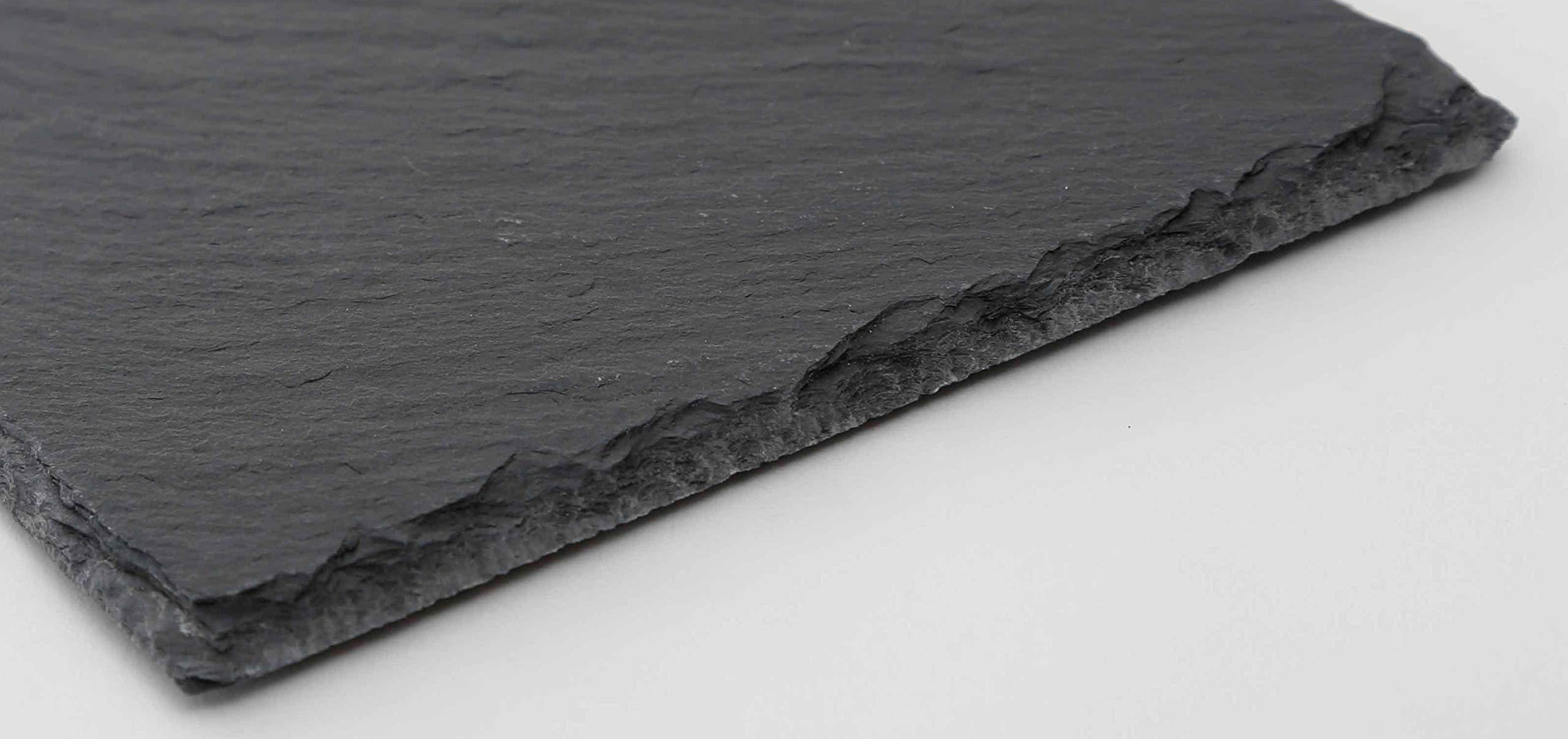 Novaliv 24x Schieferplatten I quadratisch I 15x15x0,5 cm I Telleruntersetzer Servierplatte länglich Sushi Teller Sushi Brett Dekoteller Schiefertafel