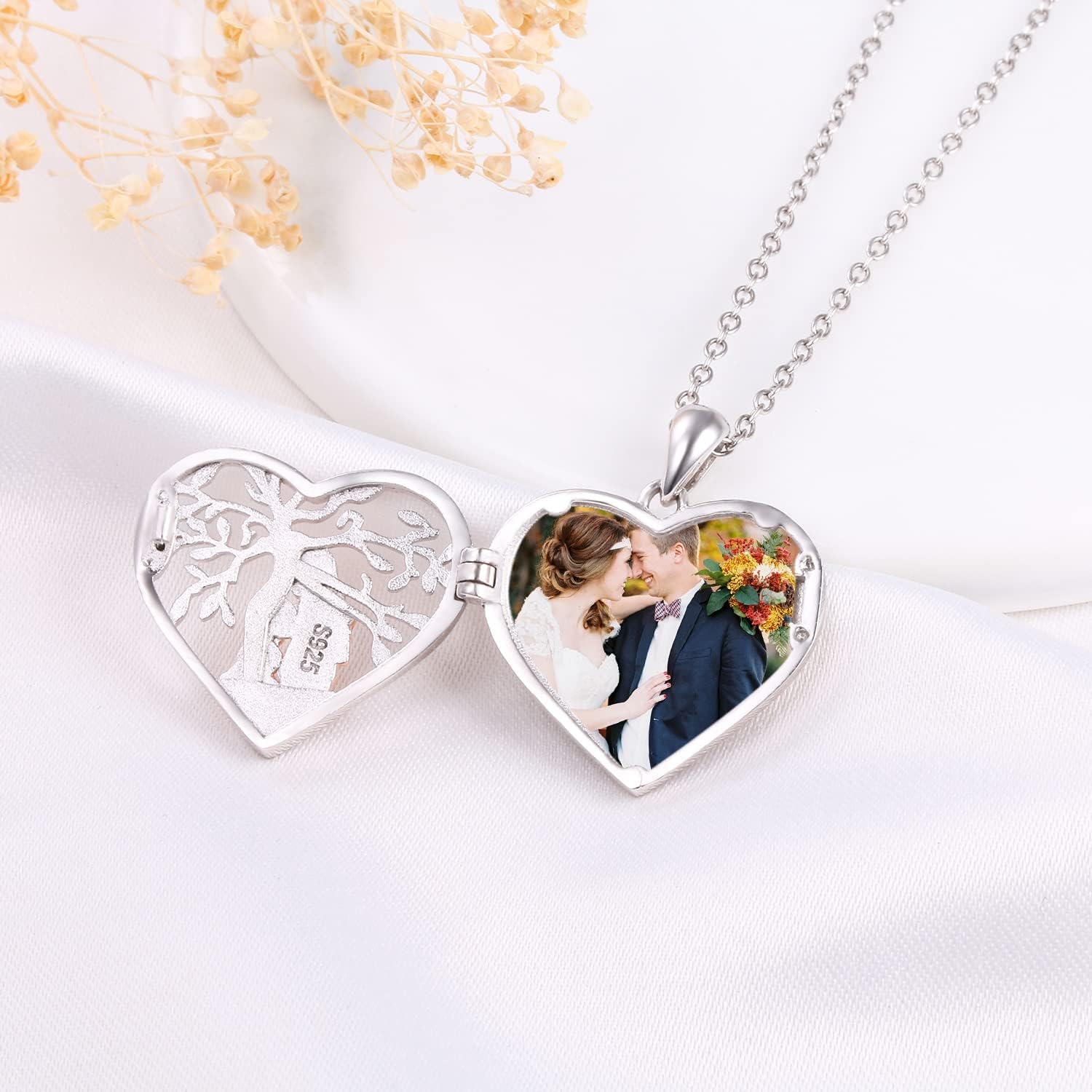 DAOCHONG S925 Sterling Silver Tree of Life Love Heart Mother and daughter Keepsake Hold Pictures Photo Locket Memory Pendant Necklace Gifts for Women Grandma Mother Daughter - Image 4