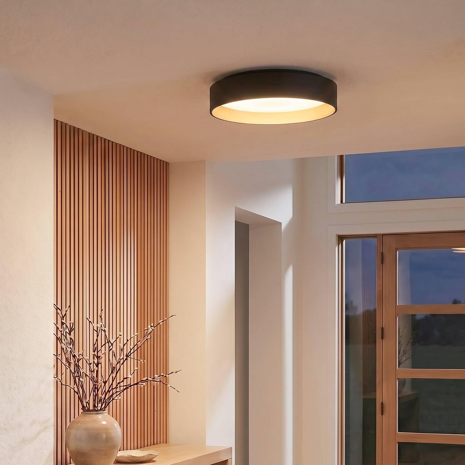 Lindby Plafoniera LED dimmerabile a controllo remoto (Moderno) colore Nero, ad es. Soggiorno & Sala da pranzo lampadina inclusa lampada plafoniera