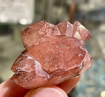 カザフスタン産希少！ストロベリークォーツ原石クラスター Amazon.co.jp: 特選！最高グレード カザフスタン産 ストロベリー