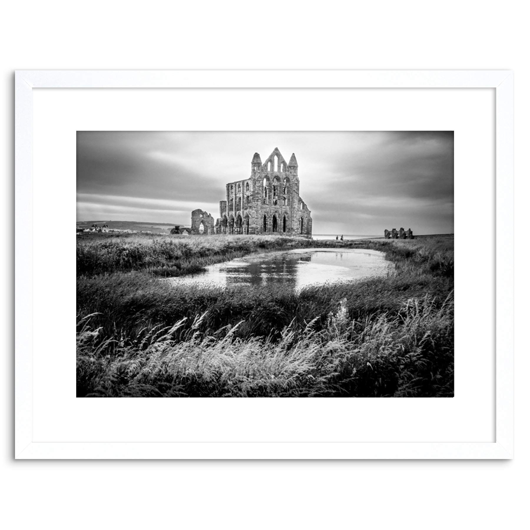 Wee Blue Coo PHOTO LANDSCAPE WHITBY ABBEY ENGLAND FRAMED ART PRINT POSTER F97X12235