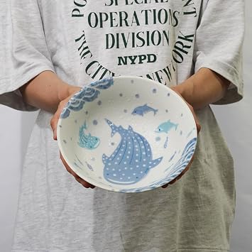Whale Shark Donburi set, Microwave-Safe Bowl and Chic Chopstick, Whale Shark Chopstick Rest, Pair Set in Sea-Inspired Gift Box, For Ramen, Bowls, Rice Bowls, Soup Bowls.