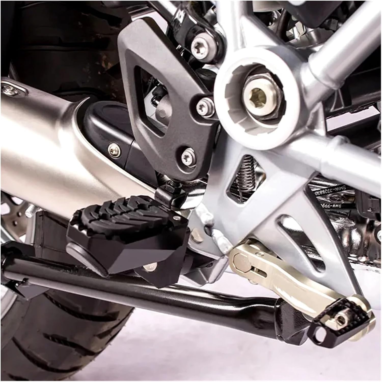 Motorcycle Accessories Black Footpegs R 1200 GS LC ADV Adventure R1250GS 1250GS R1250GS CNC Billet Wide Foot Pegs Pedals(GRAY)