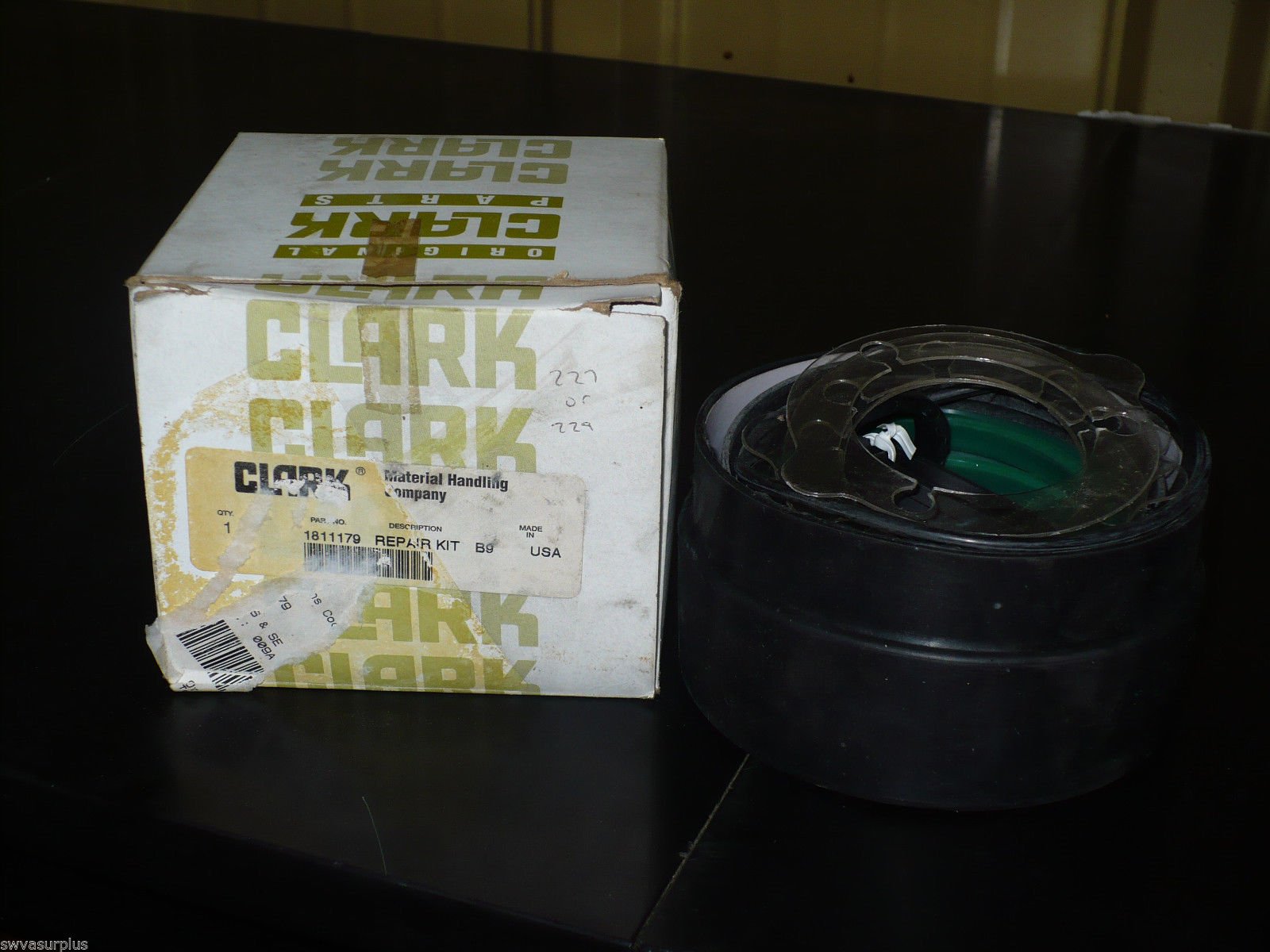 Cilindro hidráulico sellado sin fugas con el kit Clark 1811179 2