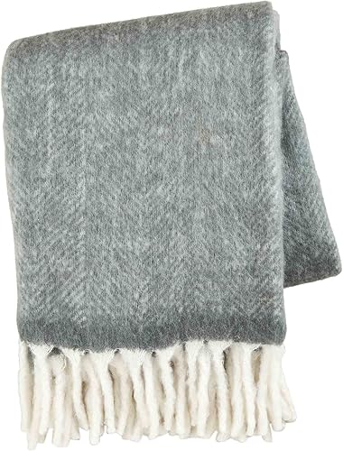 Mud Pie Manta acrílica, carbón, 60" x 50"