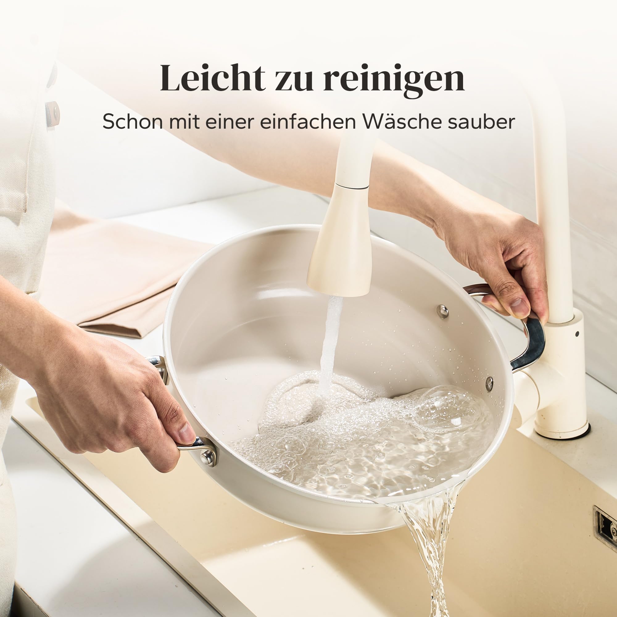 Redchef Padella per stufare, 28 cm, bordo alto, con coperchio, 3,85 l, antiaderente in ceramica, senza PFOA/PTFE/PFAS, manico in acciaio inox, lavabile in lavastoviglie, per cucinare arrosti, beige