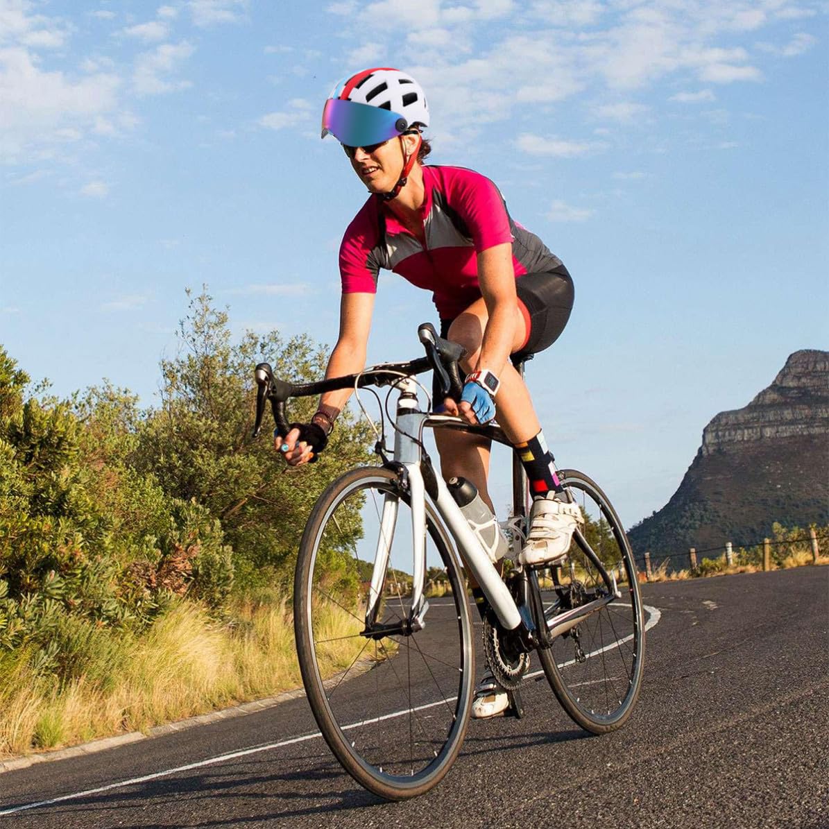 Casco de Ciclismo de Montaña Ligero y Transpirable para Hombre y Mujer