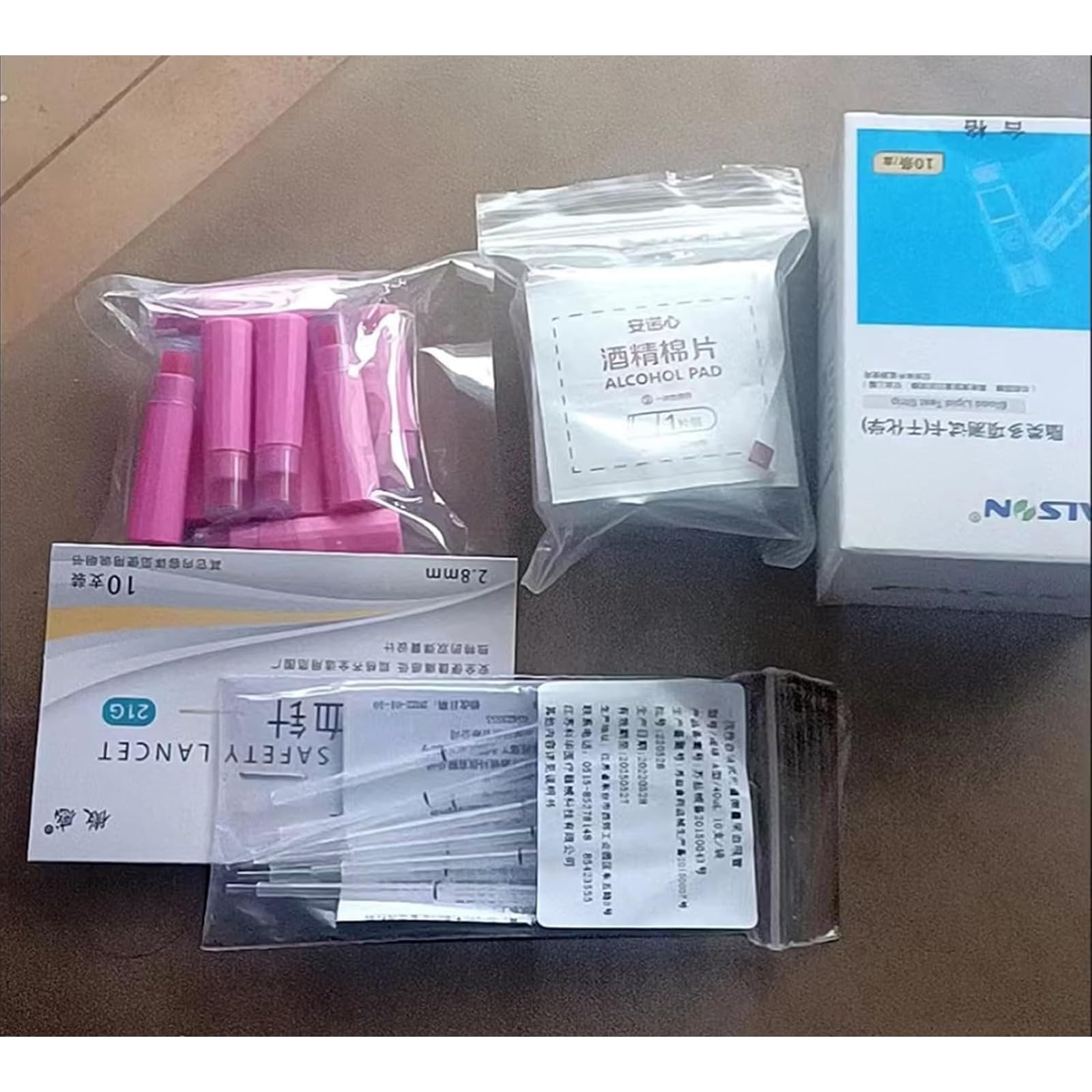 25 strisce reattive per colesterolo totale, misuratore di colesterolo e trigliceridi per la misurazione di colesterolo totale, LDL, HDL (25 pezzi, dispositivo non incluso, solo strisce reattive)