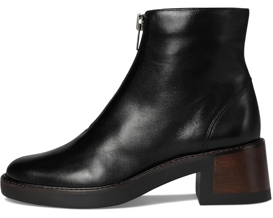 Bernardo Tess - Left View