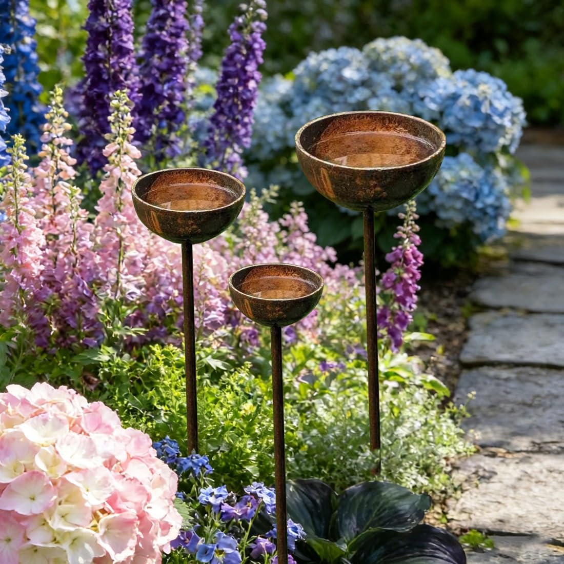 3Stück Regenfänger Gartenstecker Rost, Insektentränke Garten, Wassertränke für Vögel, Bienentränke für den Garten, Wassertränke für Vögel, Metall Gartendeko Rost für Draußen 60cm
