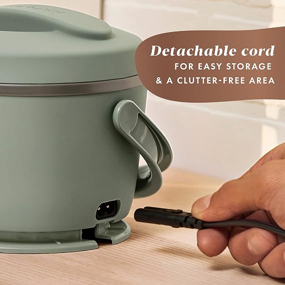 Crock-Pot Large 8 Quart Programmable Slow Cooker with Auto Warm Setting and Cookbook & Electric Lunch Box