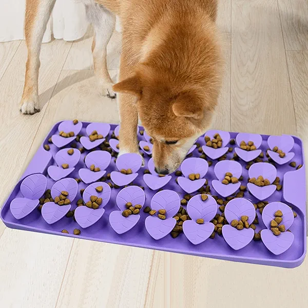 Femont Snuffle Mat for Medium Dogs,Silicone Slow Feeder Lick Mat for Dogs Slow Eating,Encourages Natural Foraging Skill,Interactive Feed Game Toy Lick Mat Bowl for All Breed Dog