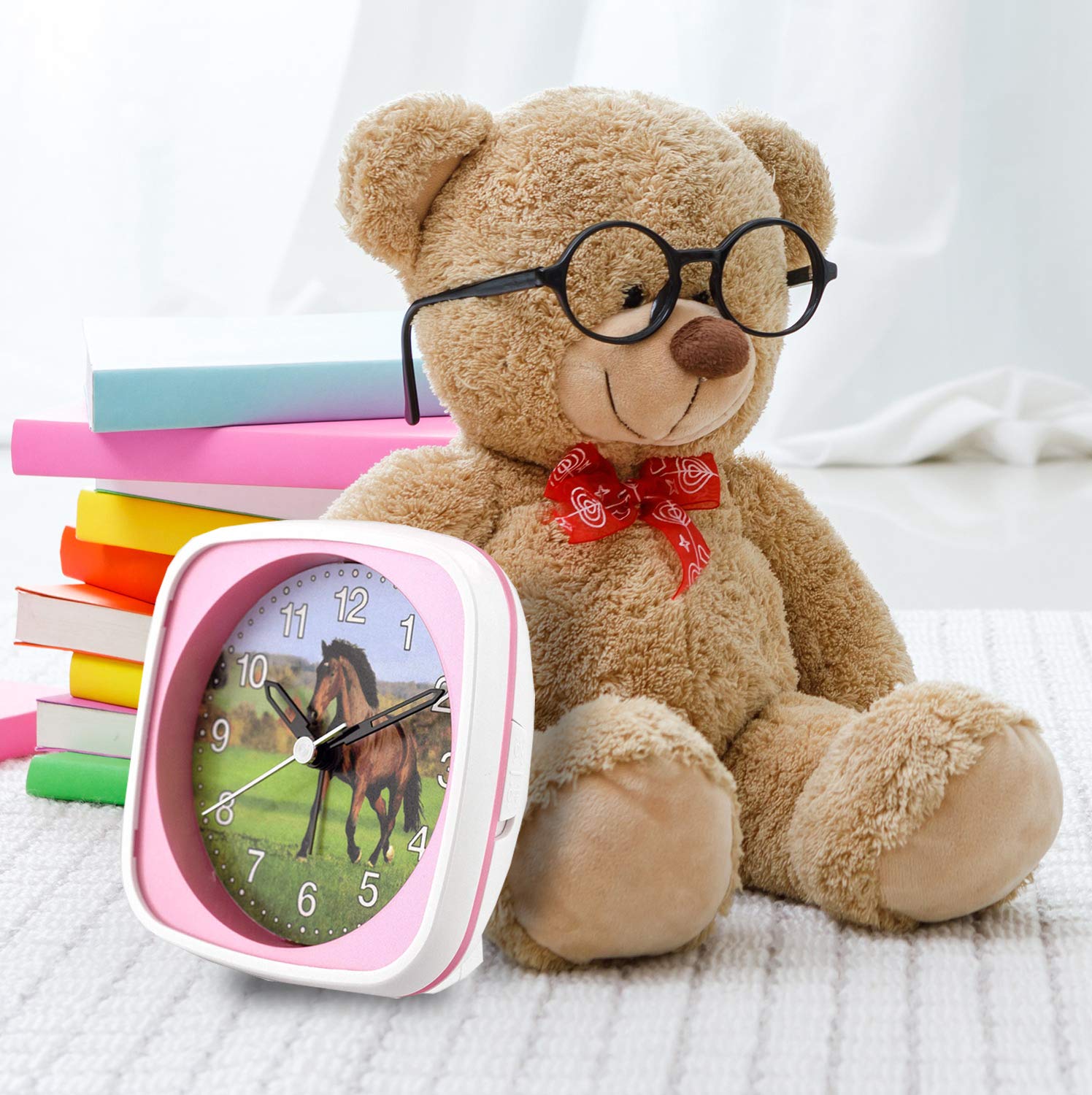 Kinderquarzwecker – Farbenfrohe Motive – Schleichende Sekunde ermöglicht den Kleinsten einen ungestörten Schlaf – Inkl. LICHT und WECKWIEDERHOLUNG (Pink/Pferd)