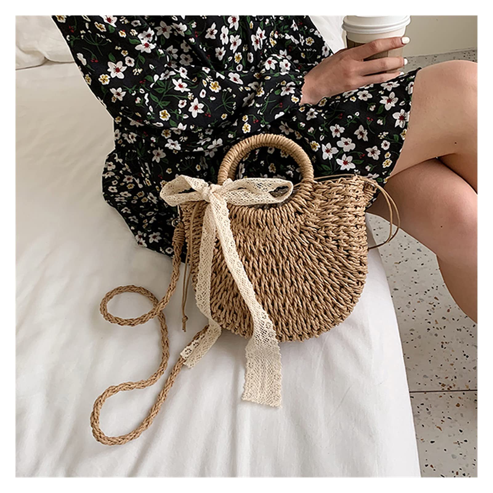 Bolso De Paja Hecho A Mano Con Cordón De Encaje En Forma De Media Luna