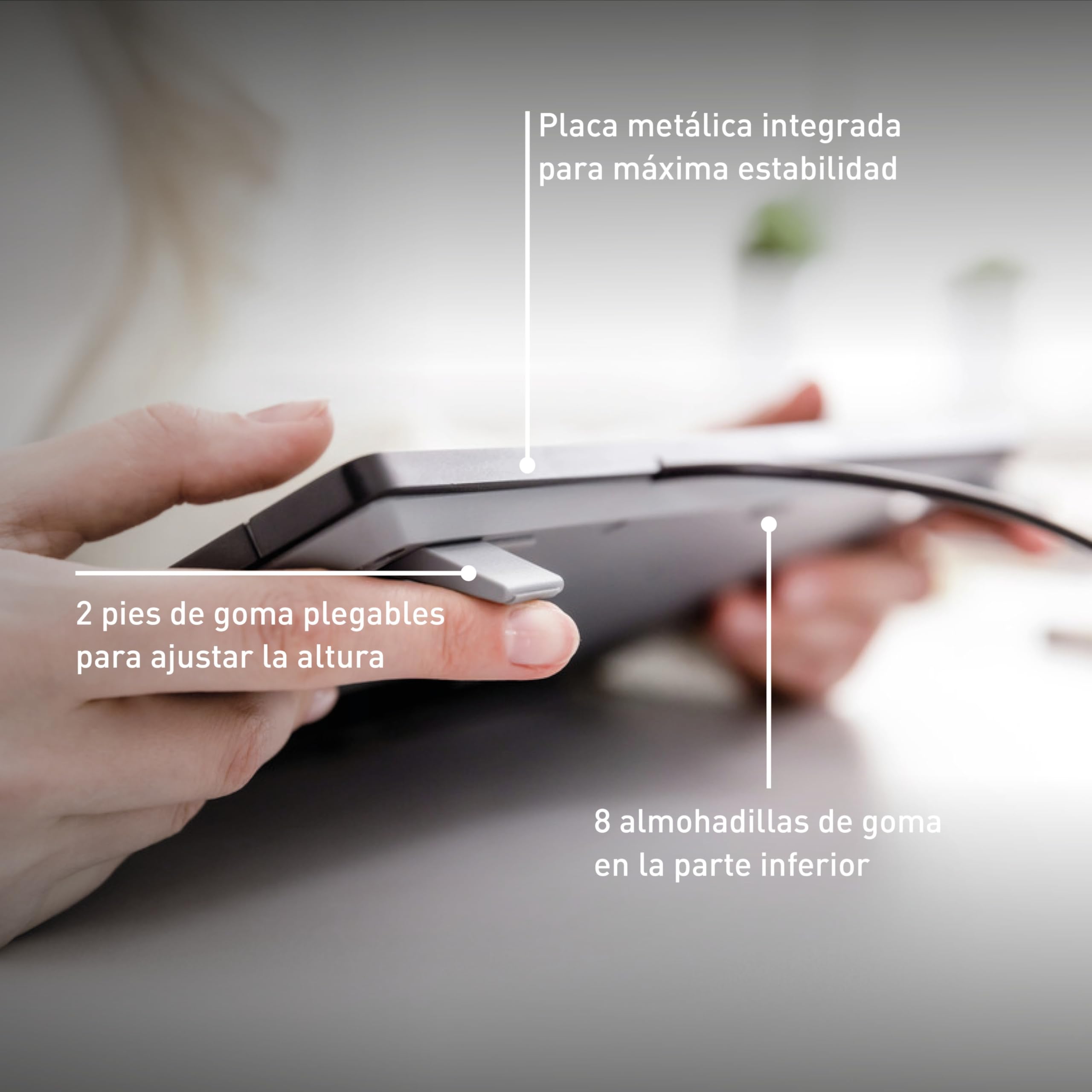 Cherry Stream Keyboard, Teclado con Cable, distribución de Teclado alemán (QWERTZ), Teclas silenciosas, Experiencia de tecleo única, diseño Plano, Negro