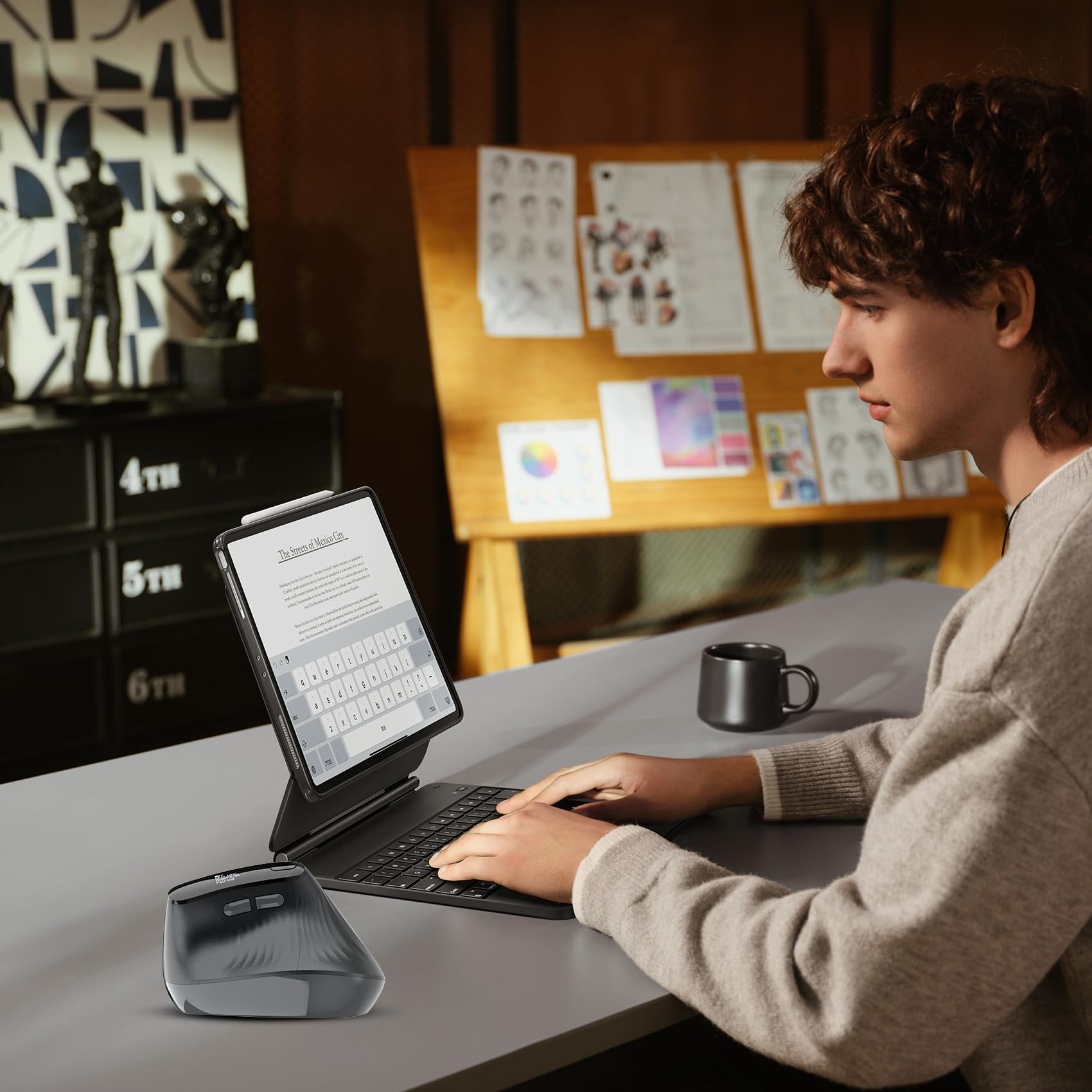 Eelexa Ratón vertical ergonómico: 2.4 G Bluetooth de modo dual, ratón óptico para computadora, mouse inalámbrico recargable, compatible con Windows y Mac OS