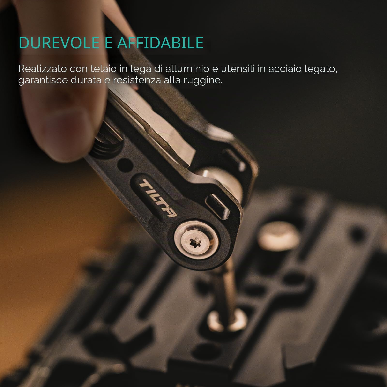 Tilta Kit di mini utensili multifunzionali, set di utensili pieghevoli 6 in 1 con 6 chiavi specifiche, strumento per fotocamera per lo smontaggio di apparecchiature - Verde abete TA-MMT-SG