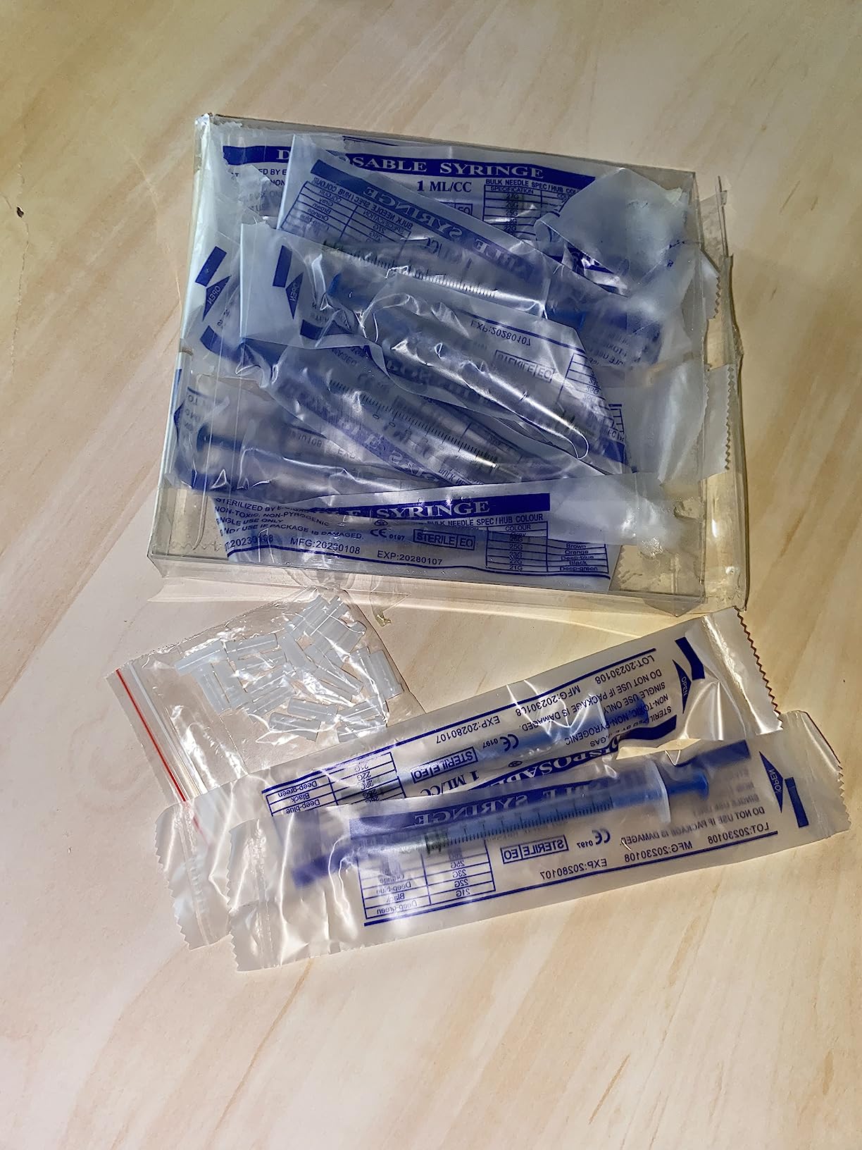 1ml Syringes 20 Pack Colostrum Syringe Plastic Syringes with Cap