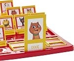 Jeu de société Hasbro Devine Qui ? avec des personnes et des animaux de compagnie, le jeu de devinettes original pour les enfants de 6 ans et plus, comprend des cartes de personnes et des cartes d'animaux (anglais), F1360