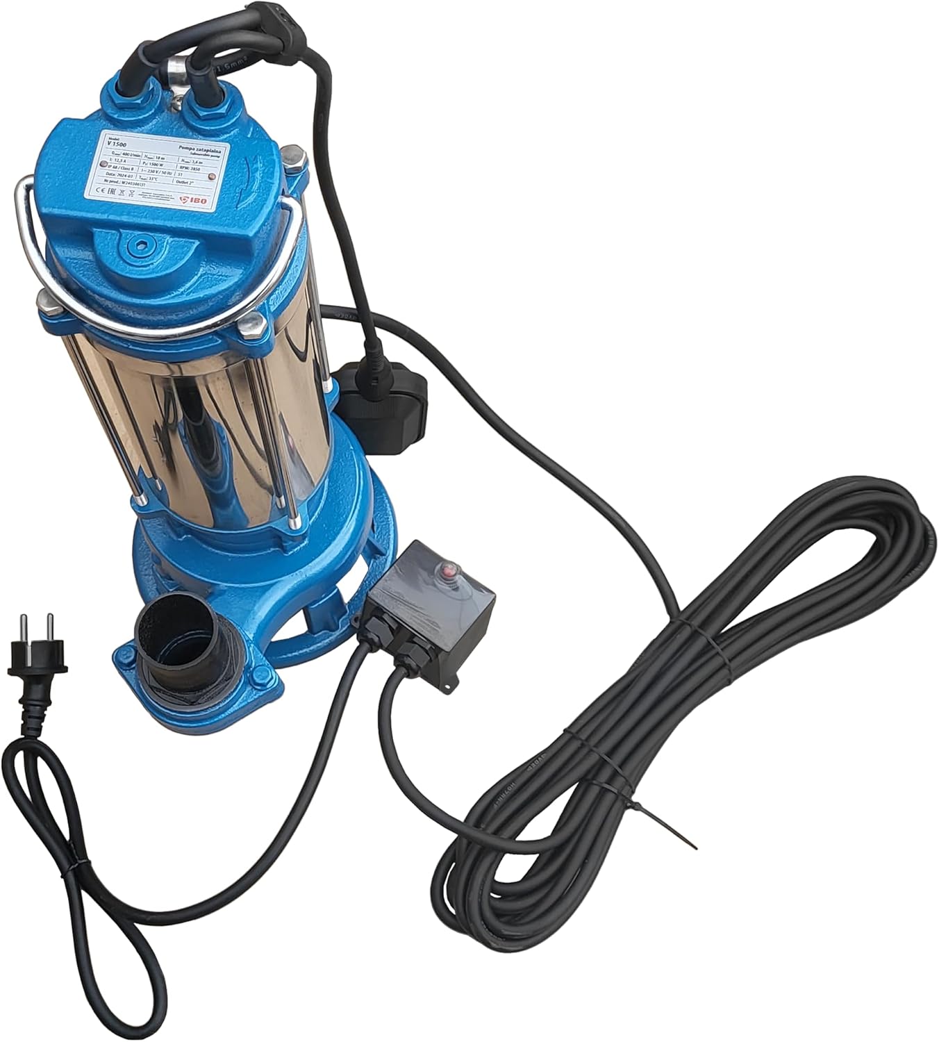 ด้านล่าง view of the pump showing the inlet and shredder mechanism