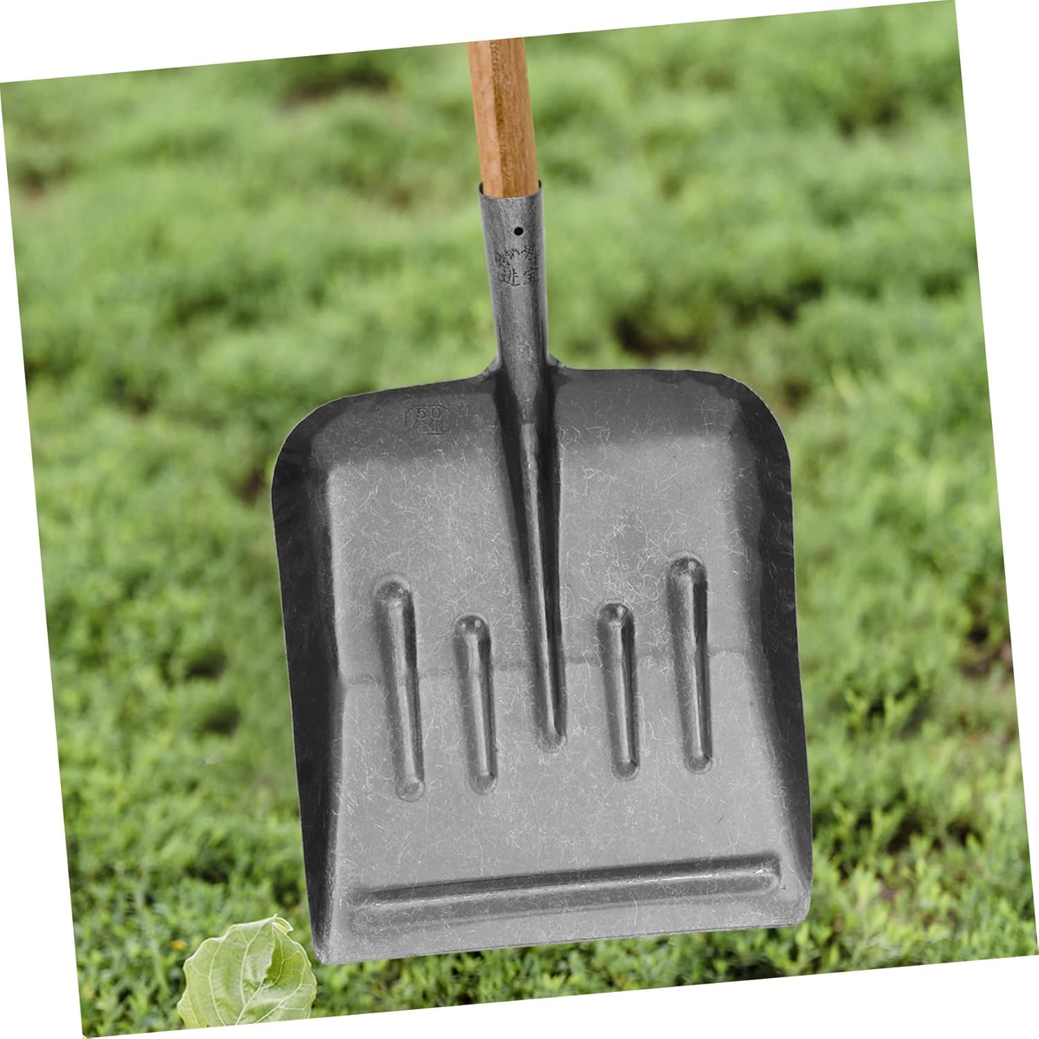 Shovel for Outdoor Cleaning Heavy Duty Manganese Scoop for Digging Snow Removal and Chicken Coop Maintenance Versatile Garden Tool for Manure and Snow
