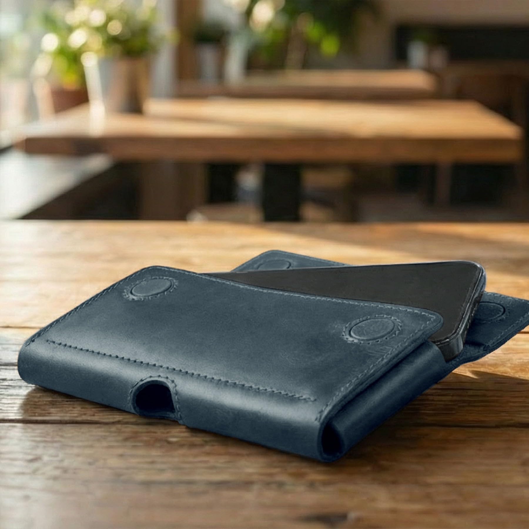 LEATHER VILLAGE Fondina per telefono cellulare in vera pelle con clip da