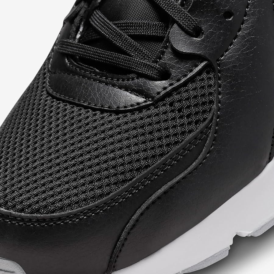 Amazon.co.jp: Nike DZ0795-001 Air Max EXCEE Black/Team Red/Black 