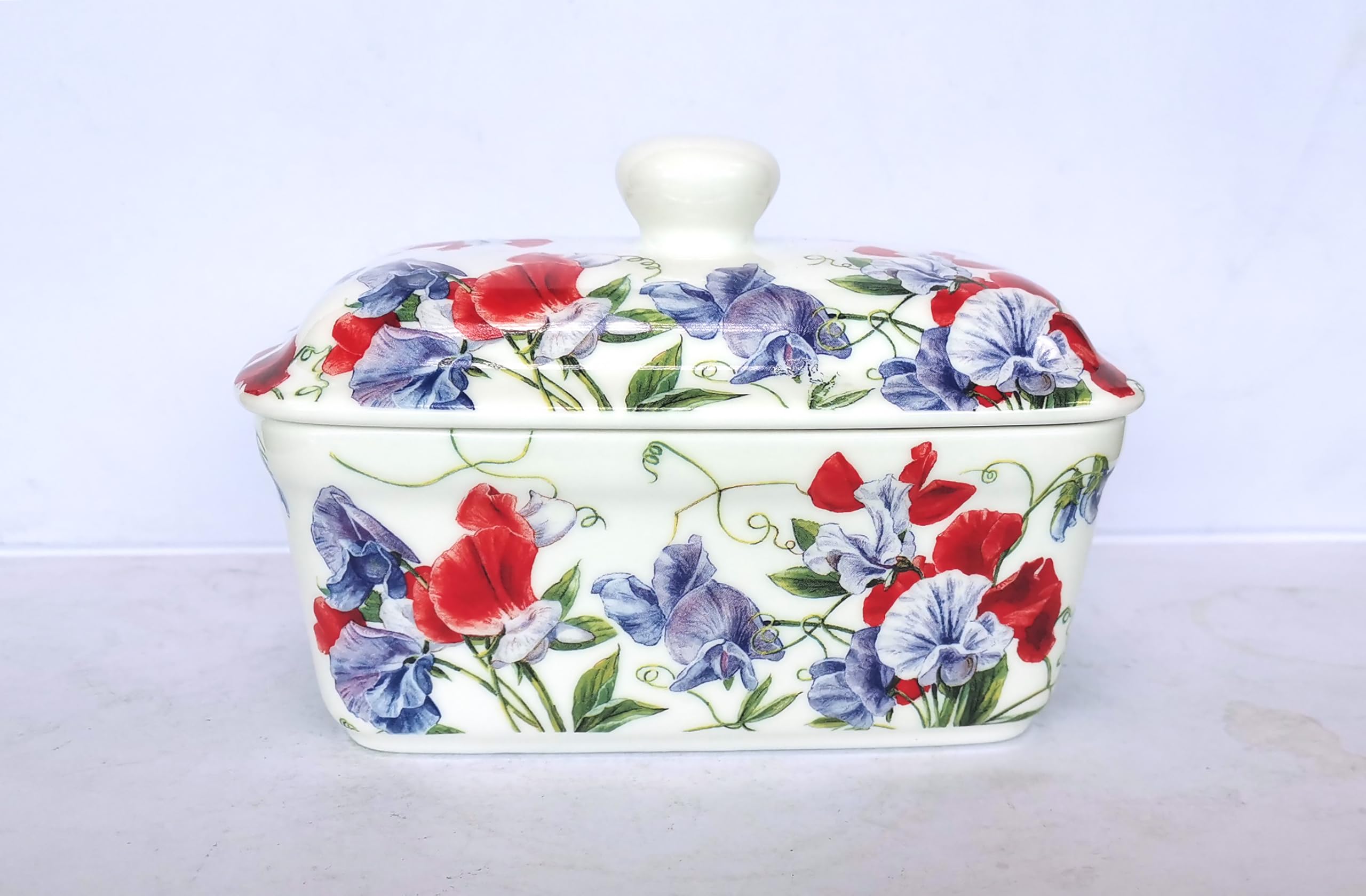 fine Bone China Sweet Pea Butter Dish with lid — image 1
